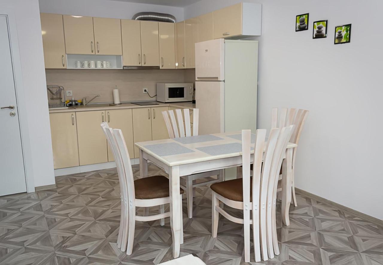 Apartment Lilia Kavarna Exterior photo